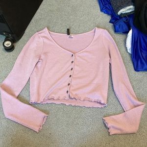 Long sleeve purple button up crop top from H&M